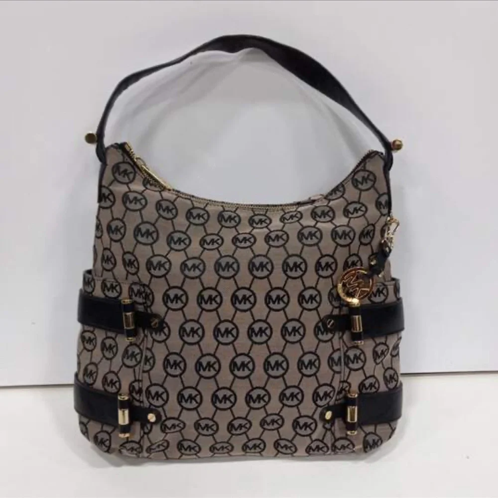 Michael Kors Hobo Handbag w/Dust Bag - Picture 3 of 6